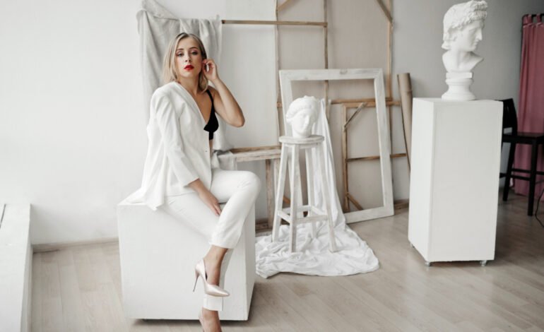 Quiet Luxury & Minimalism: The New Definition of Modern Fashion Lifestyle